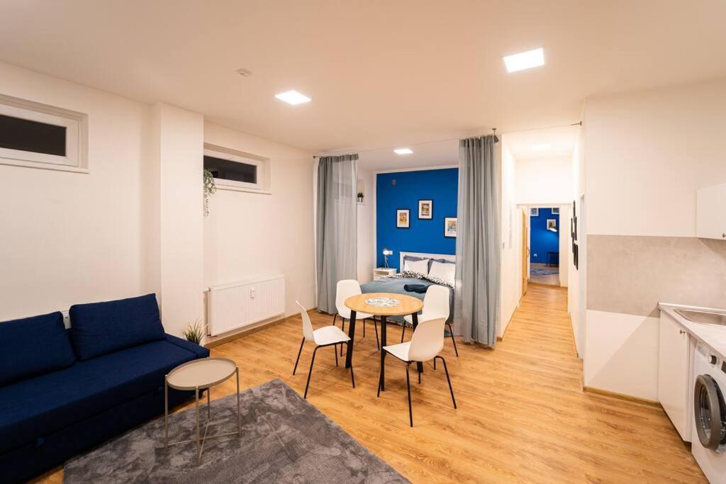 Sauna Apartment - 브르노 외부 사진